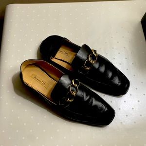 Massimo Dutti 100% lamb leather black loafers / mules with gold buckle